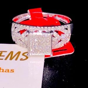 REAL DIAMOND Custom designer diamond ring. NOT CZ!